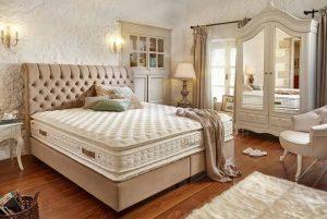 Kahverengi Yatak Odası