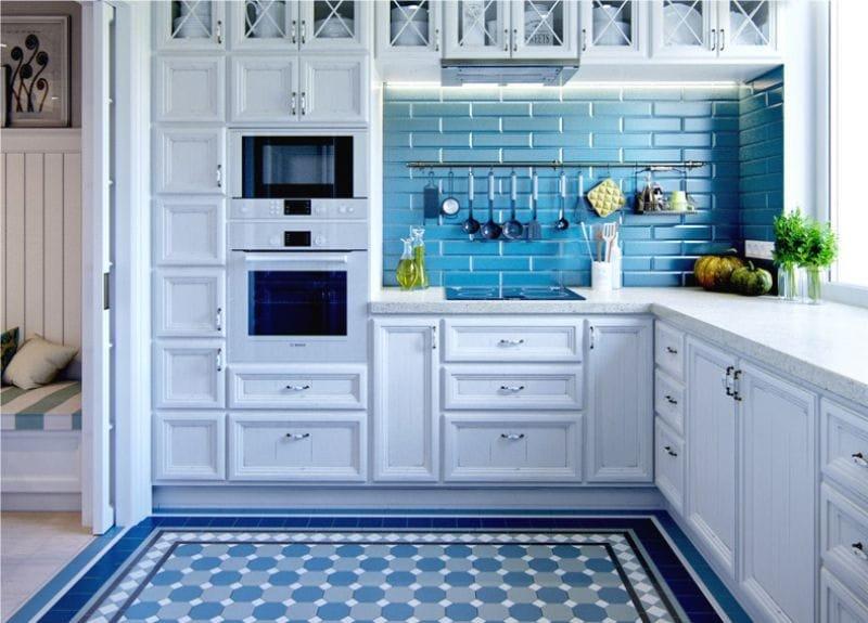 blue kitchen decor
