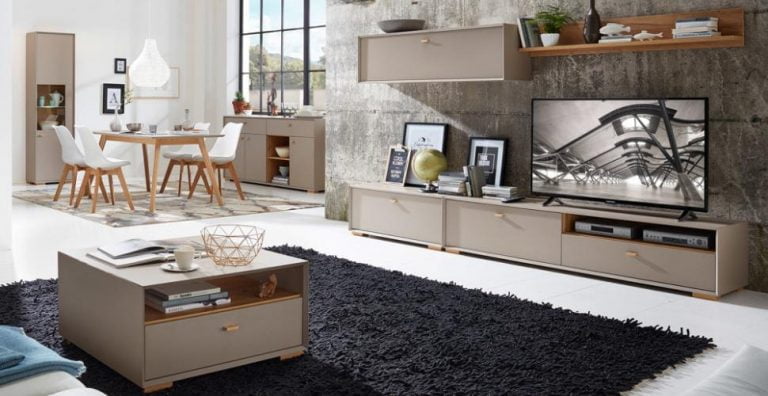 TV arkası dekorasyon modelleri