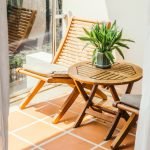 ahşap balkon dekorasyonu